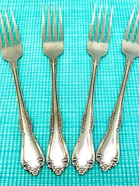 Wm A Rogers Mansfield Amadeus Dinner Forks 4 Pc Oneida Deluxe Ltd Stainless